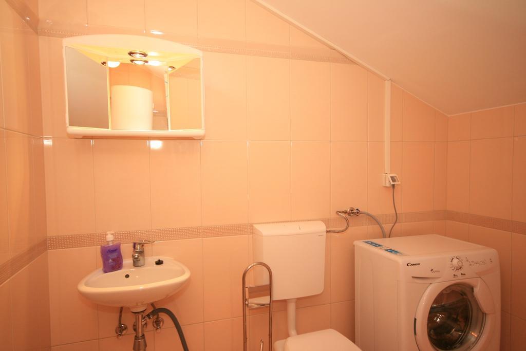 Apartment Mimoza 6, Baska, Krk ภายนอก รูปภาพ